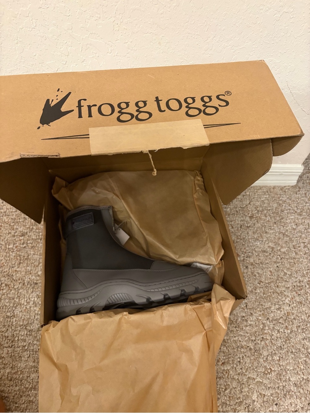 frogg toggs Men’s Gray Waterproof Chelsea Boots